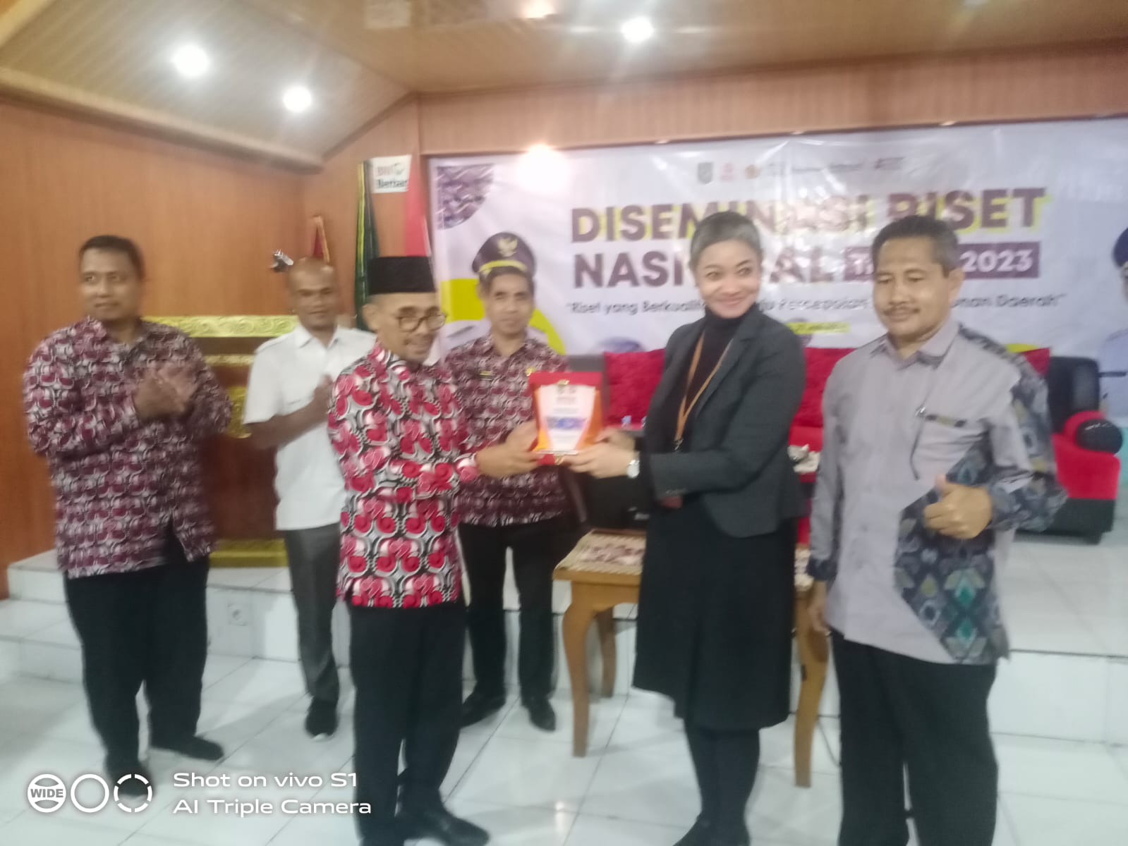 Website Resmi BADAN RISET DAN INOVASI DAERAH